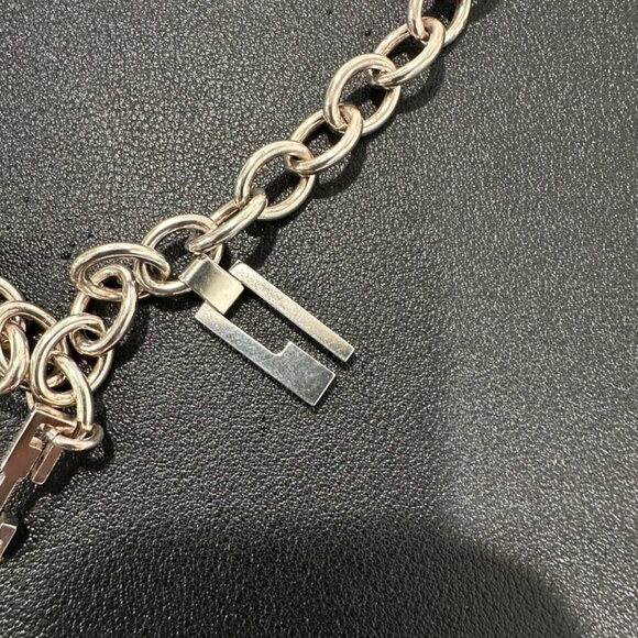 Gucci Sterling Silver Charm Necklace. (172836) - Picture 11 of 16